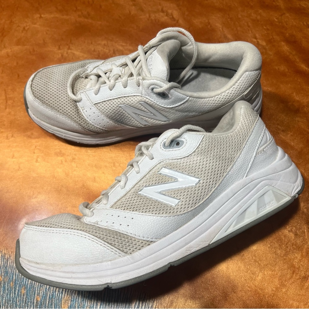 New Balance 928 v3 Walking Shoes white size 7.5